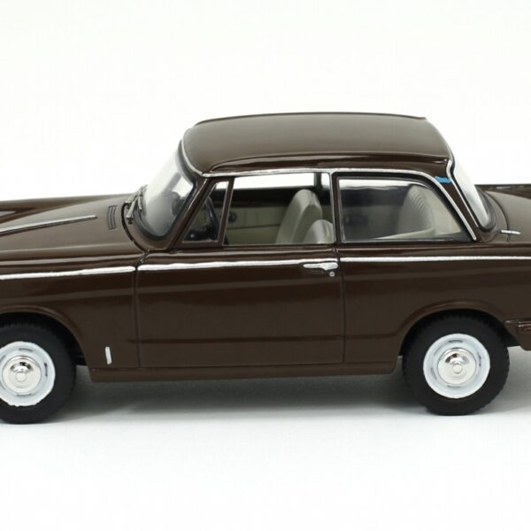 Triumph Herald Saloon (1959) – 1:43